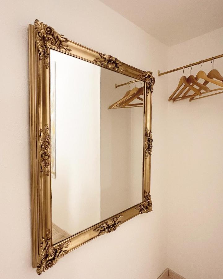 L'Arco Sul Lago • Gold Apartment Castro  Экстерьер фото