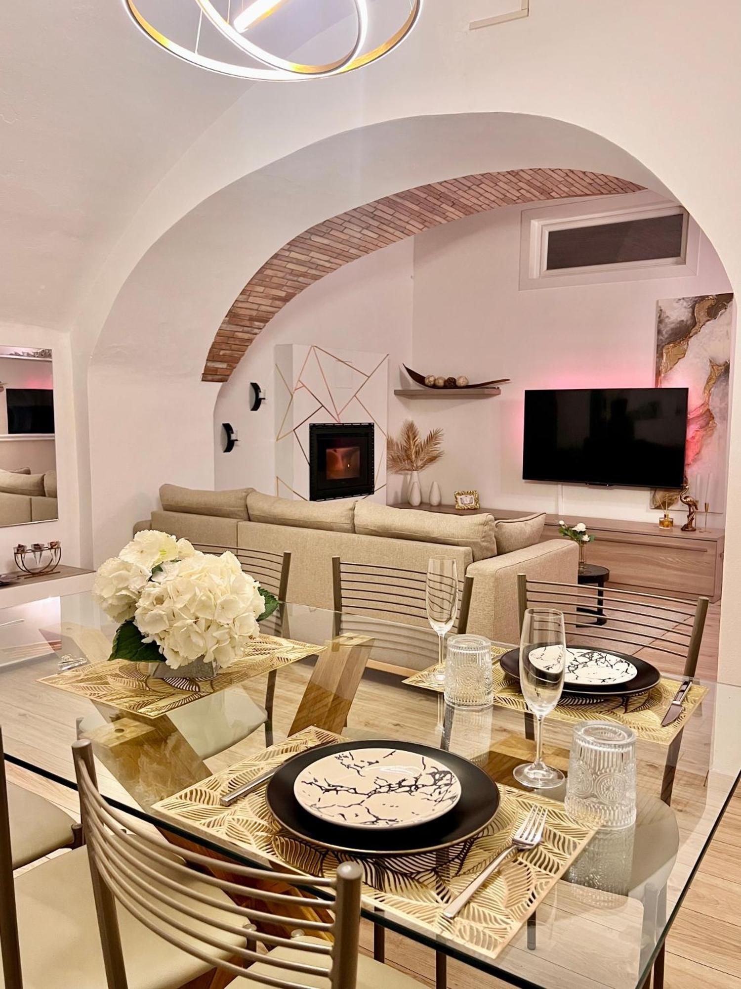 L'Arco Sul Lago • Gold Apartment Castro  Экстерьер фото