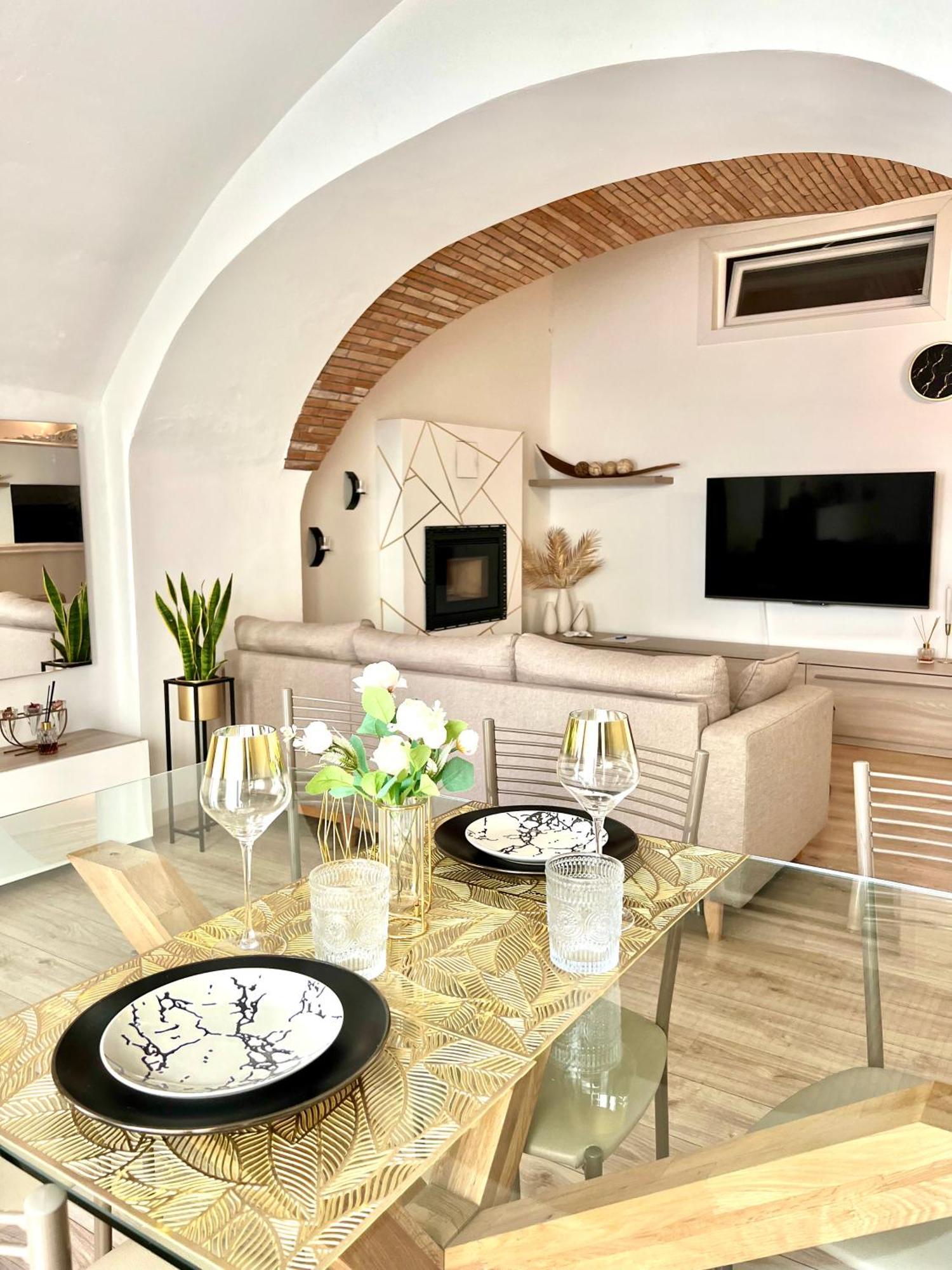 L'Arco Sul Lago • Gold Apartment Castro  Экстерьер фото
